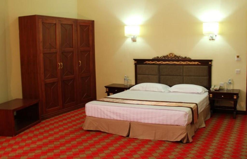 Sky Man Hotel Gyogon Екстериор снимка