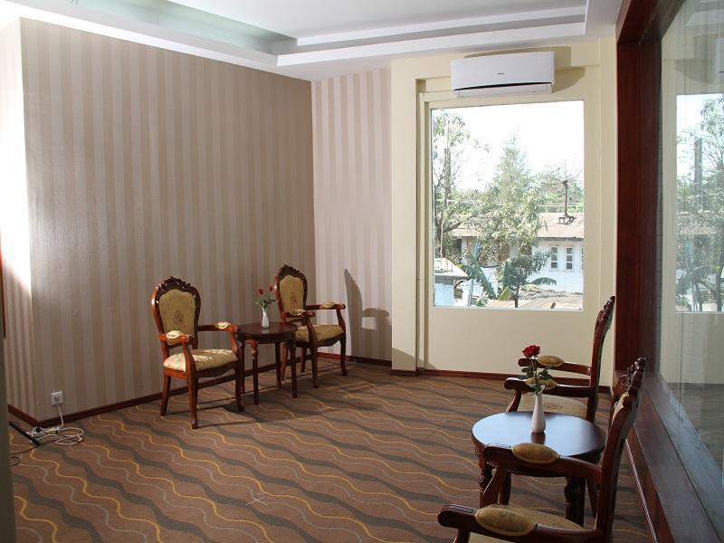 Sky Man Hotel Gyogon Екстериор снимка