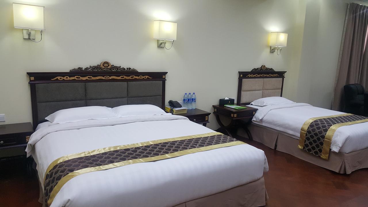 Sky Man Hotel Gyogon Екстериор снимка
