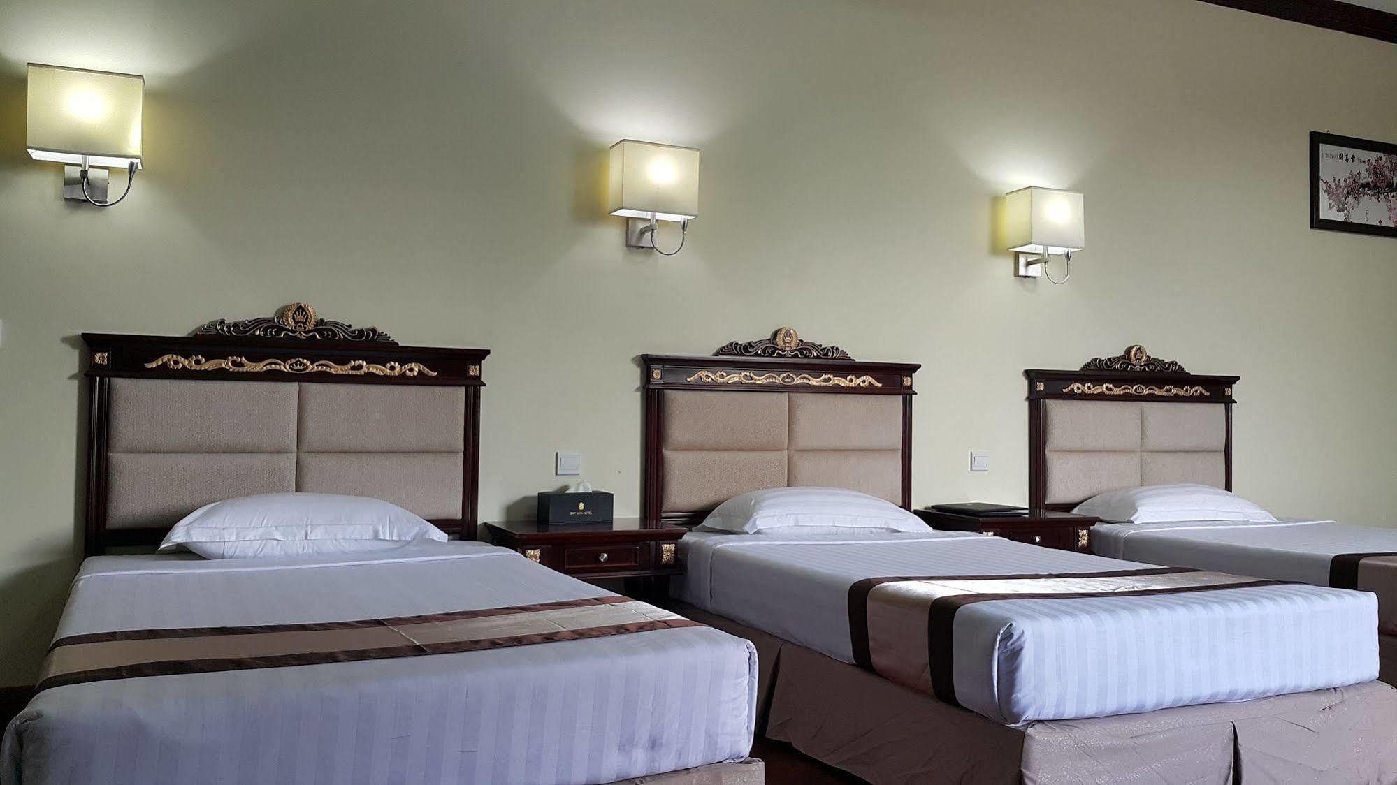 Sky Man Hotel Gyogon Екстериор снимка